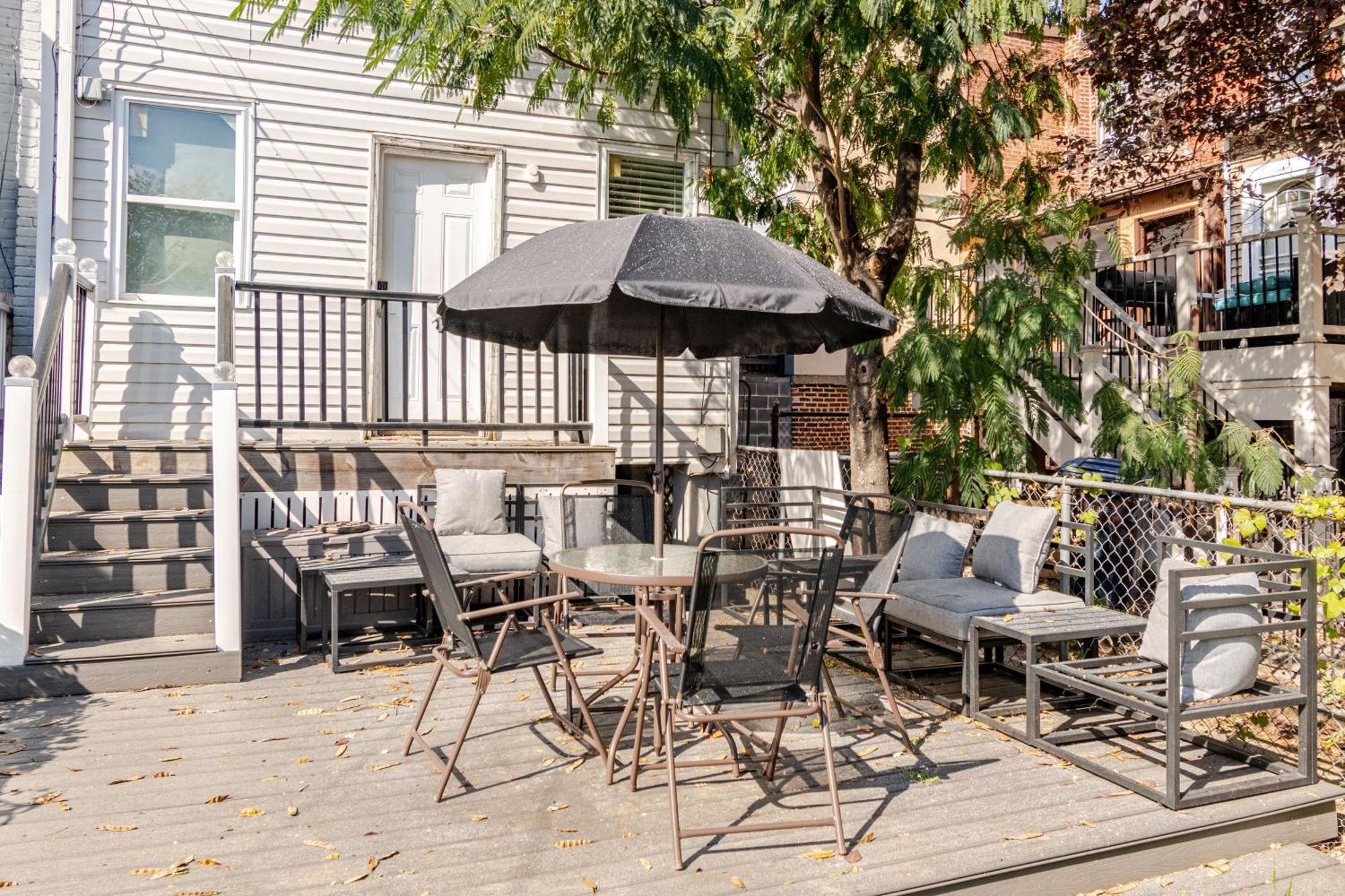 Elegant 4Br & 4Ba House In Dc Villa Washington Exterior photo